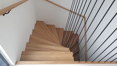 interiérové schody kovové na zakázku